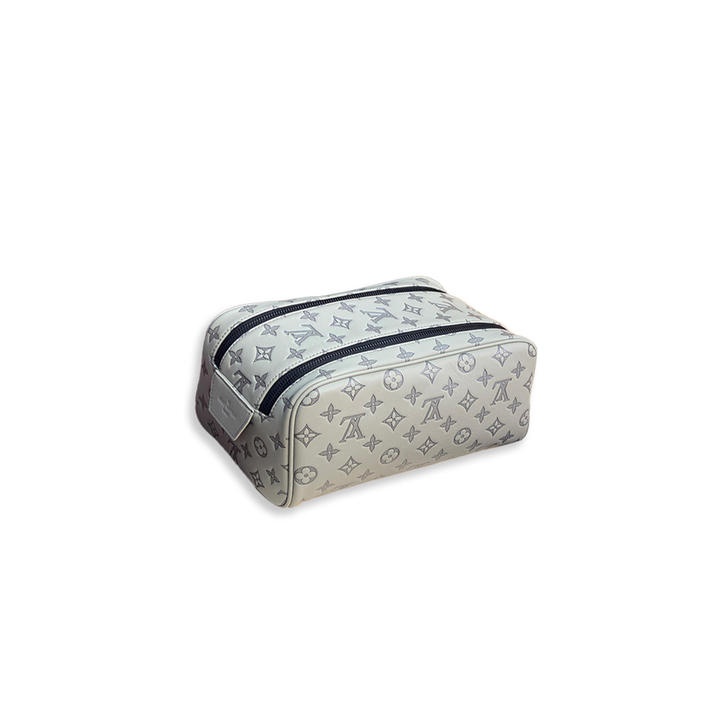 l0vis Vvtt0n master dopp kit bag m82576 (28*16.5*15cm)